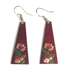 SALE♦️3/$25 Cloisonné Earrings Wire Red Triangle